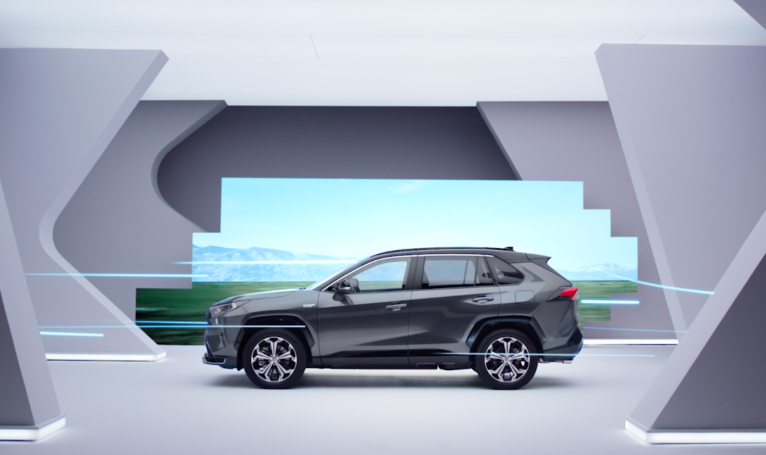 Toyota Différence entre Hybride et Hybride rechargeable