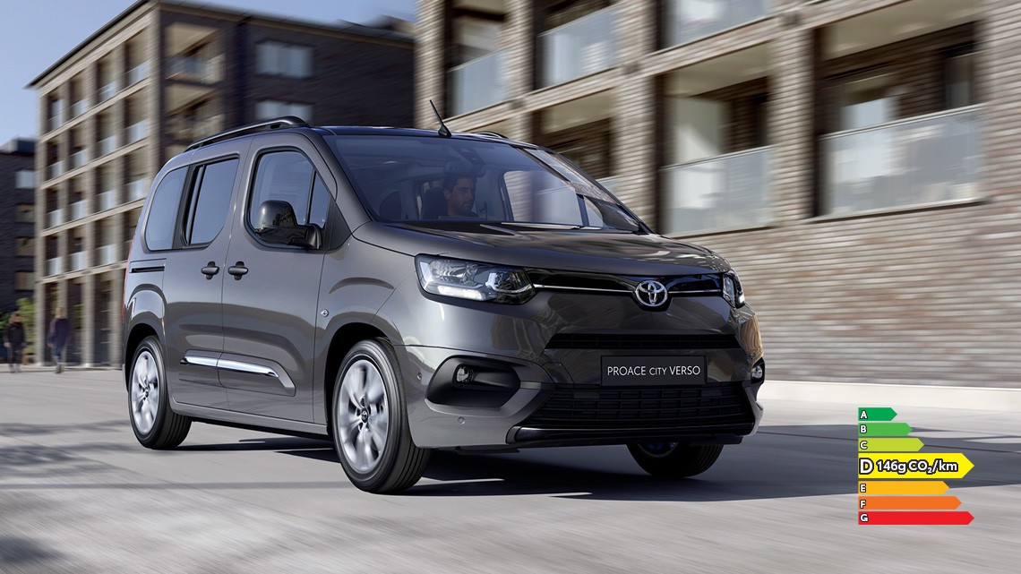 TOYOTA PROACE CITY VERSO roulant