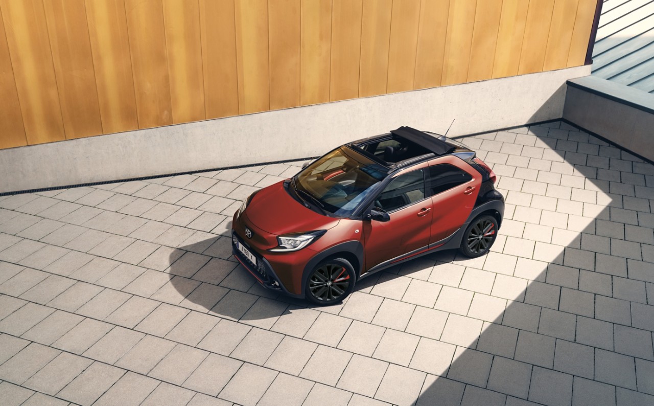 Aygo X Air exterieur rouge