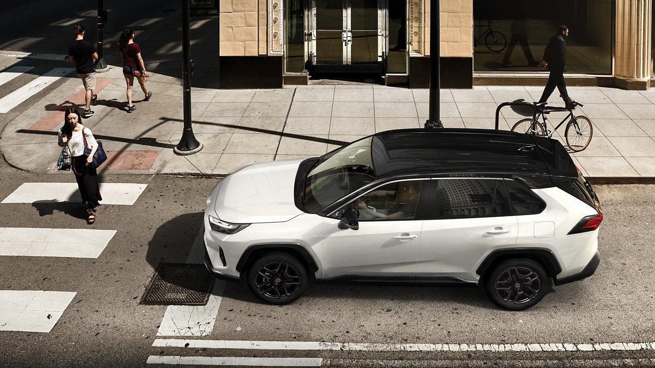 RAV4