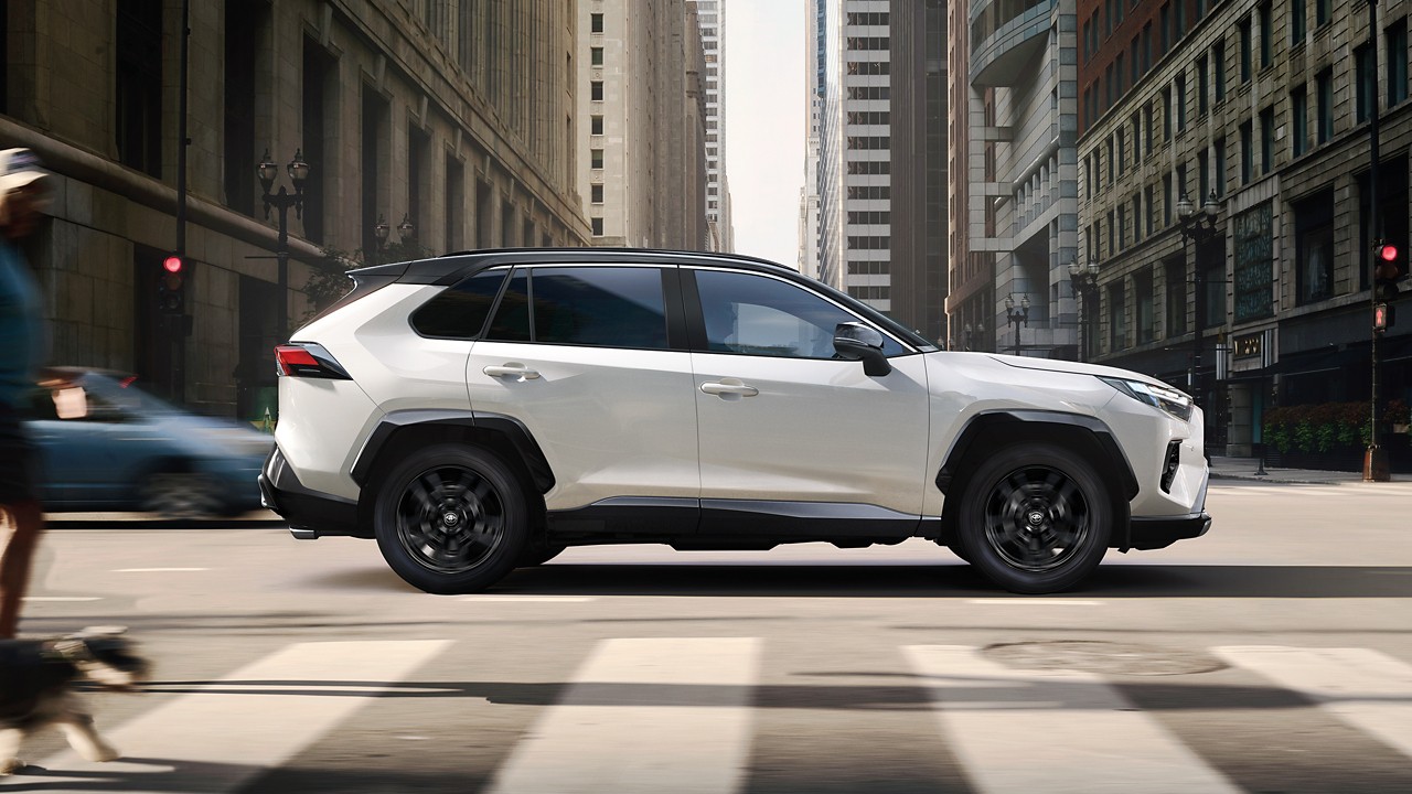 RAV4