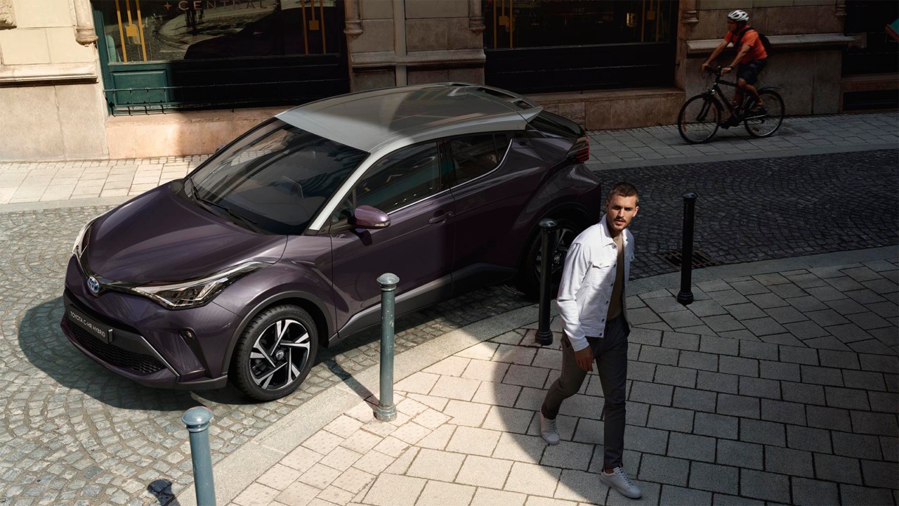 toyota-c-hr-2021-gallery-03-full_tcm-18-2393600