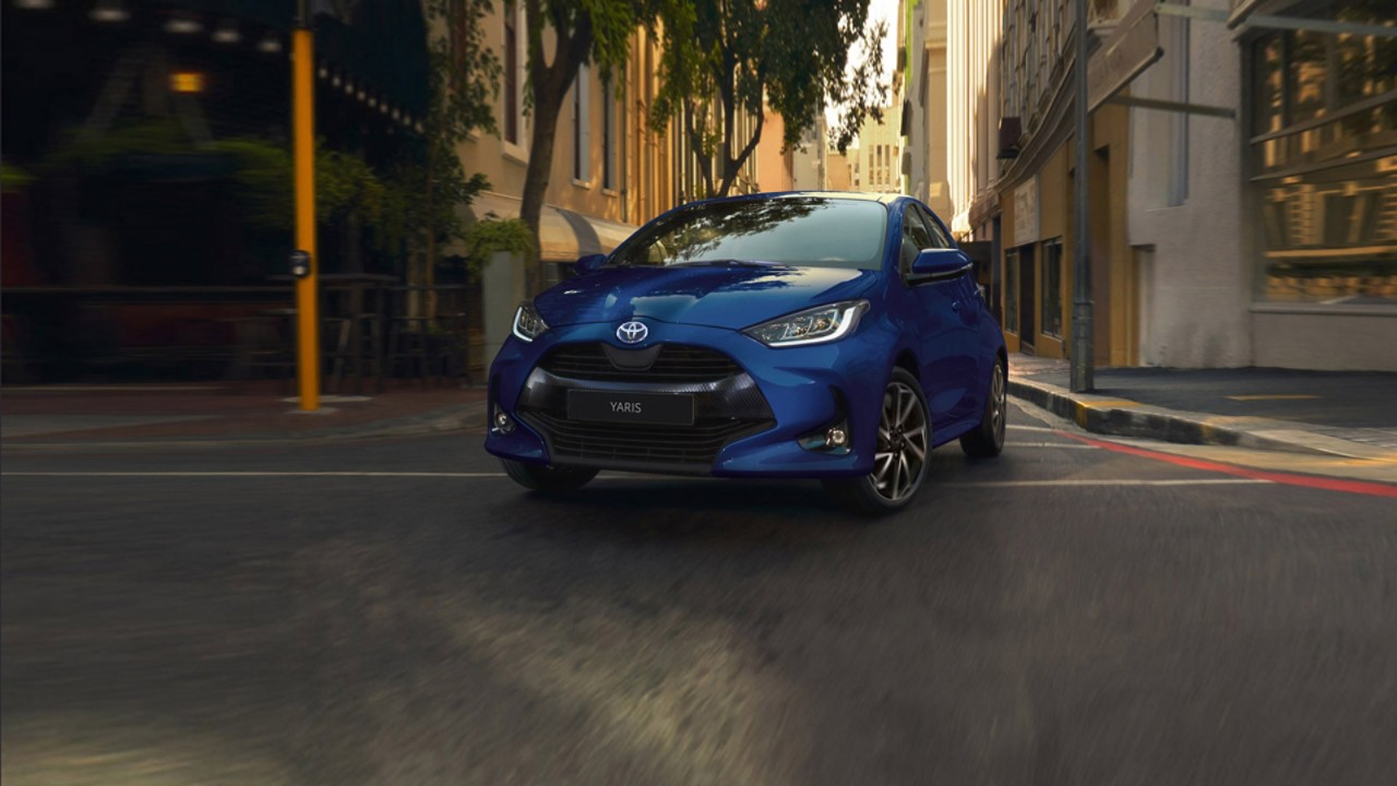 toyota-yaris-essence