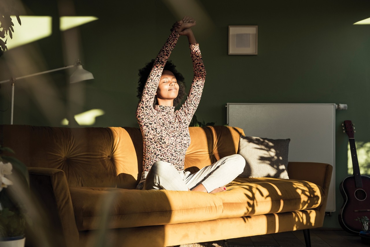 femme qui se relaxe 