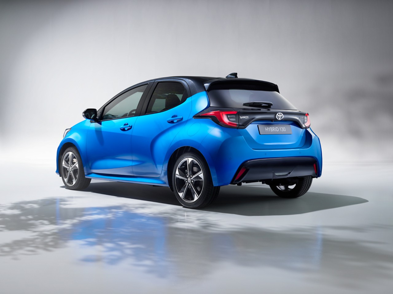 Vue 3/4 arrière Nouvelle Yaris