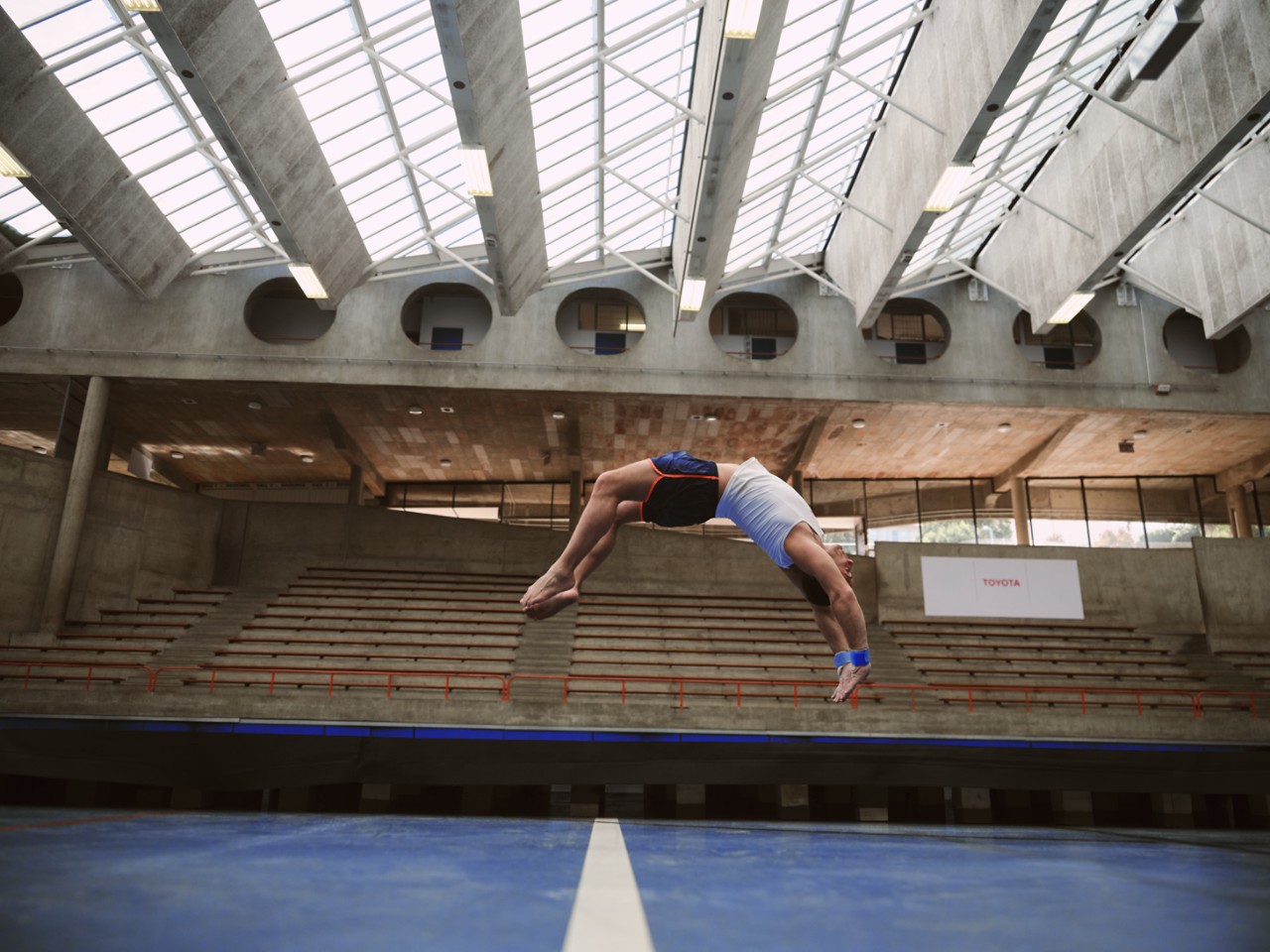 Toyota présente Toujours plus loin avec Samir Aït Saïd, gymnaste